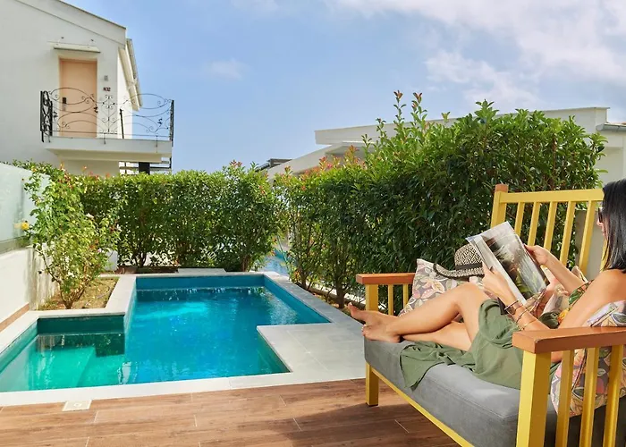 Alexandra Golden Boutique Hotel-adults Only 호텔 5*