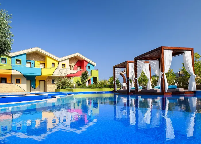 Alexandra Golden Boutique Hotel-adults Only 호텔 크리시 아모우디아
