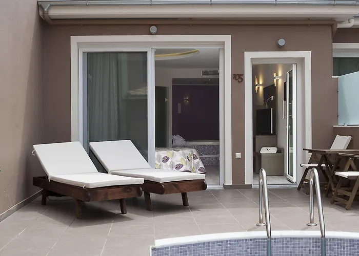 Hotell Alexandra Golden Boutique Hotel-adults Only 5*